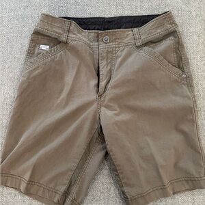 Kuhl Olive Cargo Shorts Versatile Summer Essential